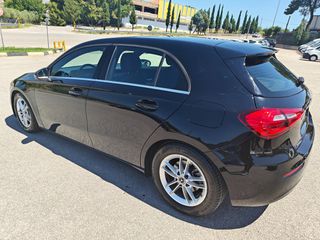 Mercedes-Benz A 180 2019-thumb-5
