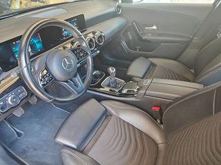 Mercedes-Benz A 180 2019-thumb-6