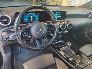 Mercedes-Benz A 180 2019-thumb-7