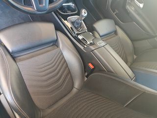 Mercedes-Benz A 180 2019-thumb-8