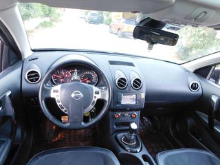 Nissan Qashqai 2014-thumb-13