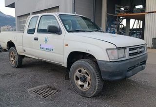 Toyota Hilux 2001 HILUX 4X4 TURBO DIESEL