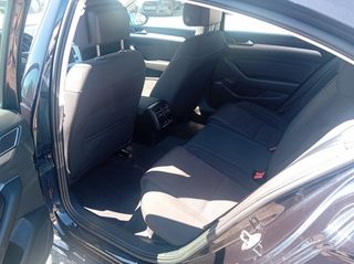 Volkswagen Passat 2016 1.4 TSI ACT 150PS SPORTLINE 4MOTION-thumb-8