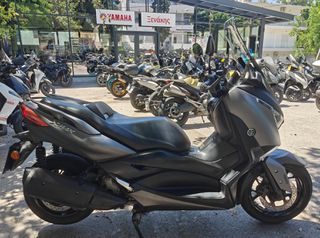 Yamaha XMAX 300 2017-thumb-2