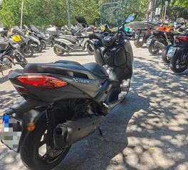 Yamaha XMAX 300 2017-thumb-3