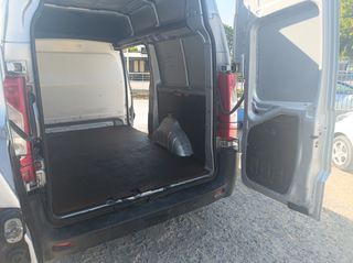 Citroen Jumpy 2013 L2H2-thumb-9