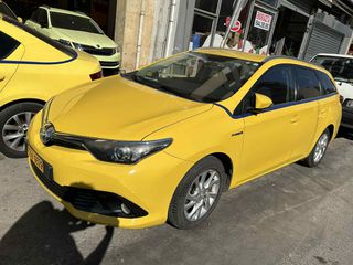 Toyota Auris Touring Sports 2019 ολα πληρωμενα