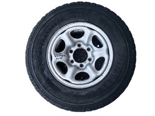 Nissan Terrano Σιδερένια Ζάντα 15'