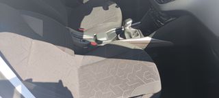 Peugeot 2008 2016 1.2 PURETECH 110 STYLE PANORAMA-thumb-18