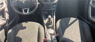 Peugeot 2008 2016 1.2 PURETECH 110 STYLE PANORAMA-thumb-23