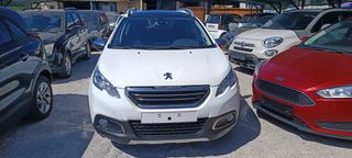 Peugeot 2008 2016 1.2 PURETECH 110 STYLE PANORAMA-thumb-1