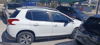 Peugeot 2008 2016 1.2 PURETECH 110 STYLE PANORAMA-thumb-4