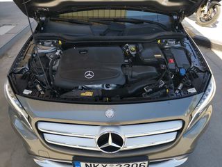 Mercedes-Benz GLA 180 2016 1.6 122HP,AUTOMATIC,7 DCT,BI-XENON-LED,OΘΟΝΗ,ΔΕΡΜΑ,18".-thumb-8
