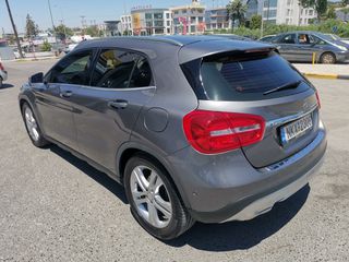 Mercedes-Benz GLA 180 2016 1.6 122HP,AUTOMATIC,7 DCT,BI-XENON-LED,OΘΟΝΗ,ΔΕΡΜΑ,18".-thumb-3