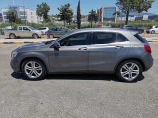 Mercedes-Benz GLA 180 2016 1.6 122HP,AUTOMATIC,7 DCT,BI-XENON-LED,OΘΟΝΗ,ΔΕΡΜΑ,18".-thumb-5