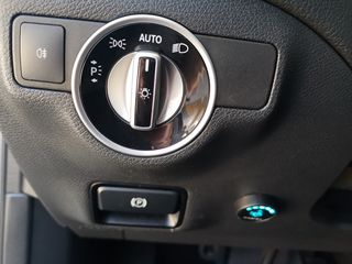 Mercedes-Benz GLA 180 2016 1.6 122HP,AUTOMATIC,7 DCT,BI-XENON-LED,OΘΟΝΗ,ΔΕΡΜΑ,18".-thumb-27