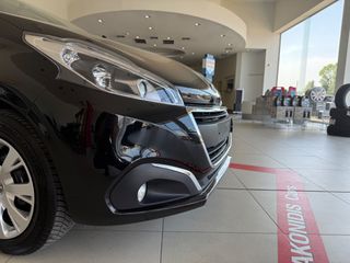 Peugeot 208 2016 1.2 PURETECH 82PS  STYLE-thumb-4