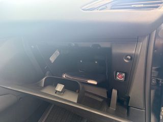 Peugeot 208 2016 1.2 PURETECH 82PS  STYLE-thumb-40