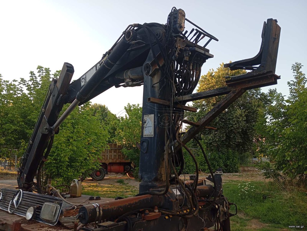 Γερανός-Φορτηγά Με Γερανό Mercedes-Benz 1996 Hiab 090 ΜΕ ΧΕΙΡΙΣΤΗΡΙΑ ΠΑΝΩ ΚΑΙ 2 ΓΡΑΜΜΕΣ