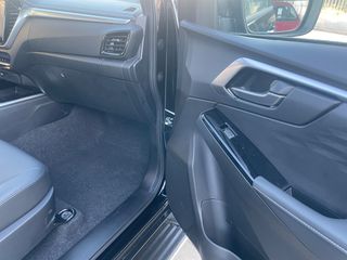 Isuzu D-Max 2026 4x4 ΜΙΑΜΙΣΗ ΚΑΜΠΙΝΑ GRAVITY 6 A/T(ΕΤΟΙΜΟΠΑΡΑΔΟΤΟ)-thumb-16