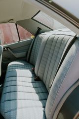 Mercedes-Benz 190 1988 190D-thumb-11