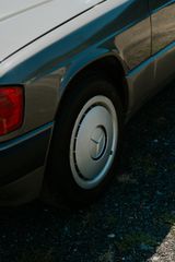 Mercedes-Benz 190 1988 190D-thumb-21
