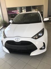 Toyota Yaris 2021 1.5 BENZINH