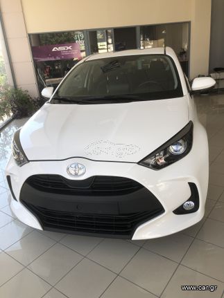 Toyota Yaris 2021 1.5 BENZINH
