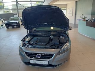 Volvo V40 2016 D2 MOMENTUM DIESEL-thumb-38
