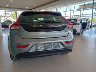Volvo V40 2016 D2 MOMENTUM DIESEL-thumb-15