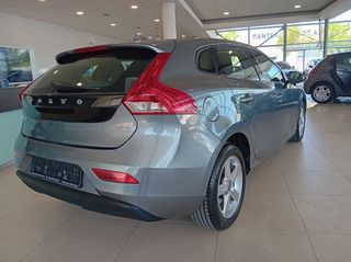 Volvo V40 2016 D2 MOMENTUM DIESEL-thumb-18