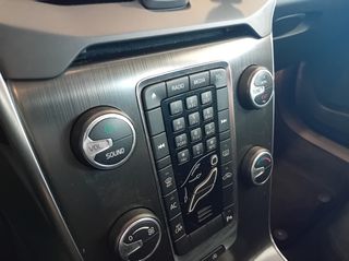 Volvo V40 2016 D2 MOMENTUM DIESEL-thumb-31