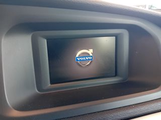 Volvo V40 2016 D2 MOMENTUM DIESEL-thumb-32