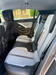 Opel Astra 2024-thumb-23