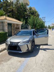 Lexus UX 2021