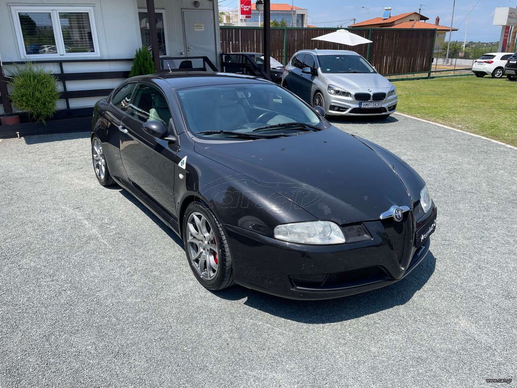 Alfa Romeo GT 2005 2.0 16V JTS 16V DISTINCTIVE