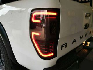 Πισινά Φανάρια Set Για Ford Ranger T6 T7 T8 12-20 Led Bar Dynamic Black Full Led