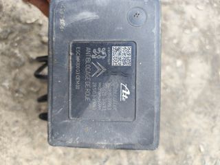 PEUGEOT  2008 ABS 2013 18-thumb-1
