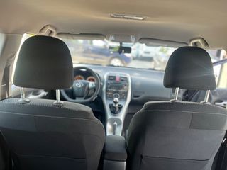 Toyota Auris 2011 90HP D-4D   ACTIVE-thumb-20