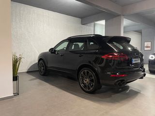 Porsche Cayenne 2016 E Hybrid-Matrix-Panorama-Αερανάρτηση-Chrono Package-thumb-38