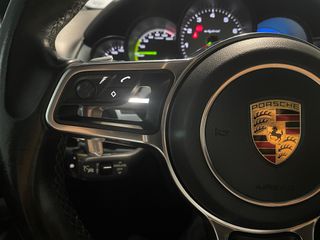 Porsche Cayenne 2016 E Hybrid-Matrix-Panorama-Αερανάρτηση-Chrono Package-thumb-47