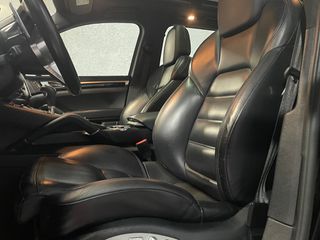 Porsche Cayenne 2016 E Hybrid-Matrix-Panorama-Αερανάρτηση-Chrono Package-thumb-61