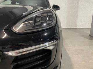 Porsche Cayenne 2016 E Hybrid-Matrix-Panorama-Αερανάρτηση-Chrono Package-thumb-20
