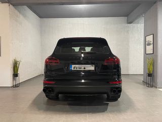 Porsche Cayenne 2016 E Hybrid-Matrix-Panorama-Αερανάρτηση-Chrono Package-thumb-29