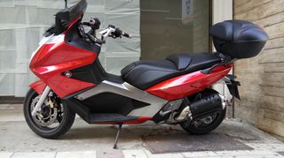 Gilera GP 800 2009-thumb-8