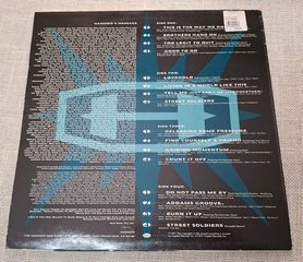 Hammer  – Too Legit To Quit  2XLP-thumb-1