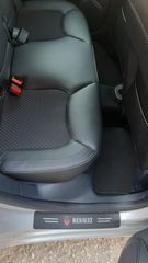 Renault Clio 2019 1.5 DCI DIESEL Moschino Zen NAVI-thumb-14