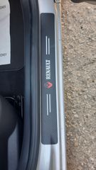 Renault Clio 2019 1.5 DCI DIESEL Moschino Zen NAVI-thumb-16
