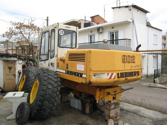 LIEBHERR A 902