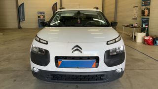 Citroen C4 Cactus 2015 Citroen C4 Cactus 1.2 VTi Shine